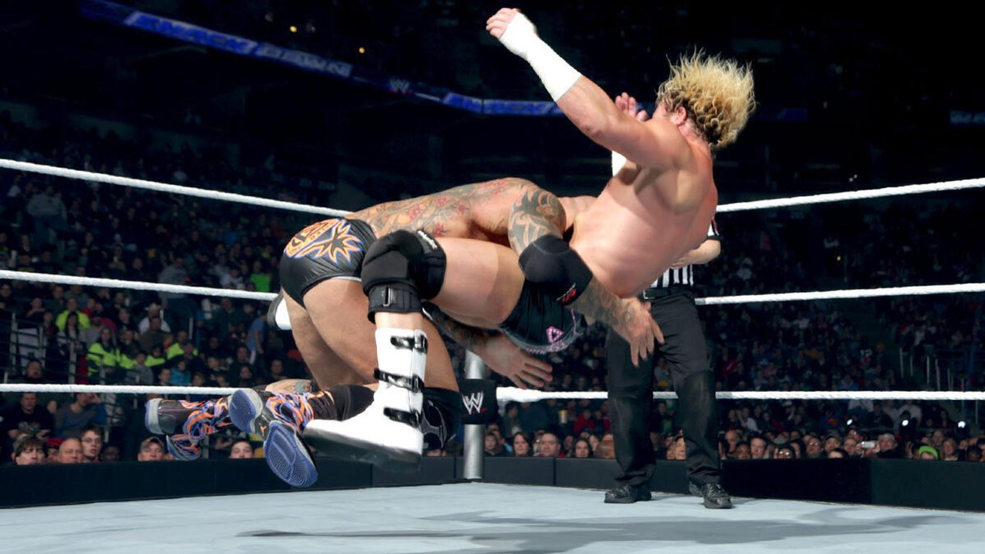 World Wrestling Federation Smackdown! background