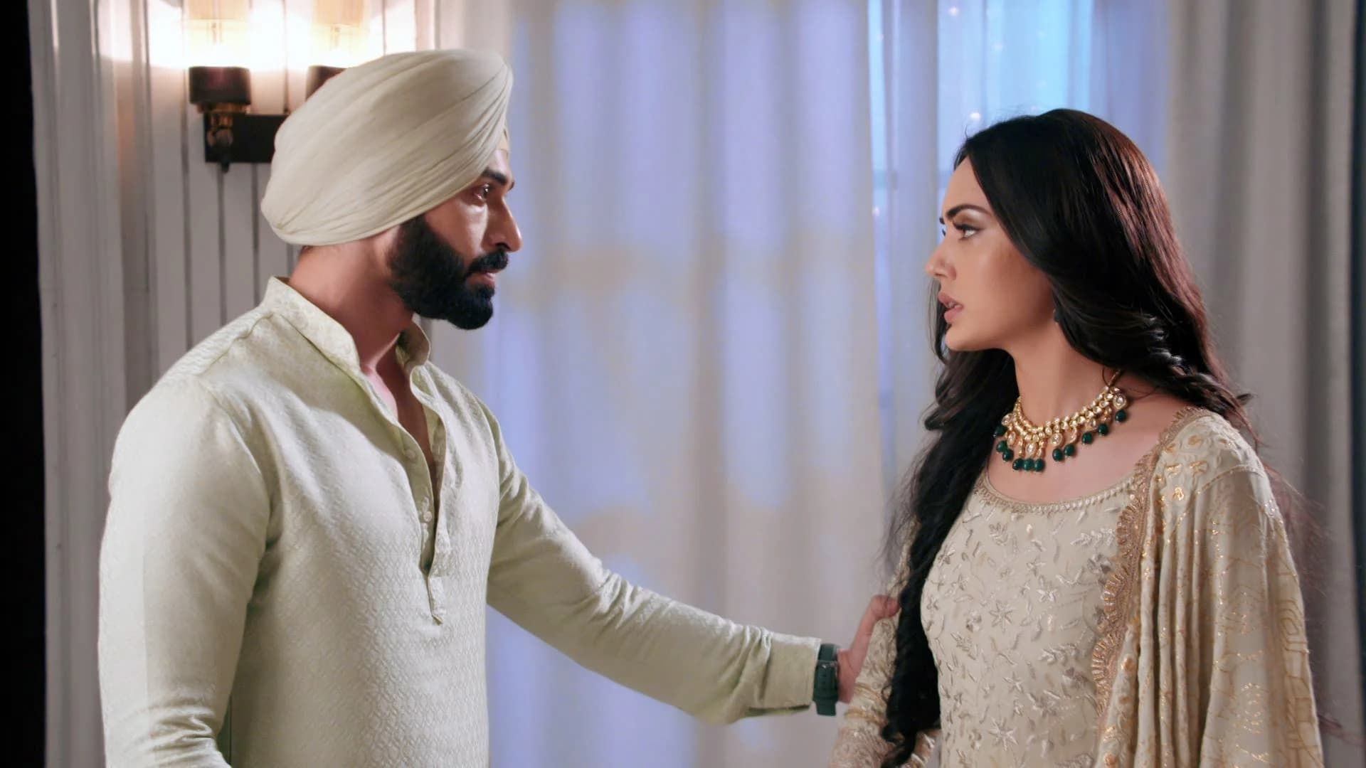Teri Meri Doriyaann background