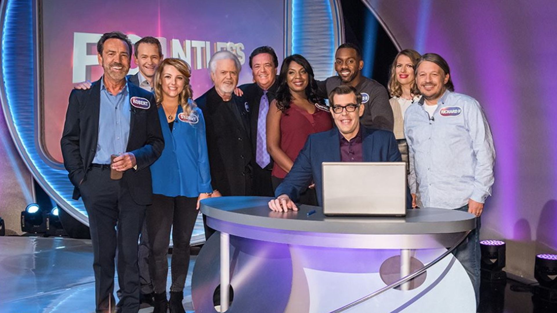 Pointless Celebrities background