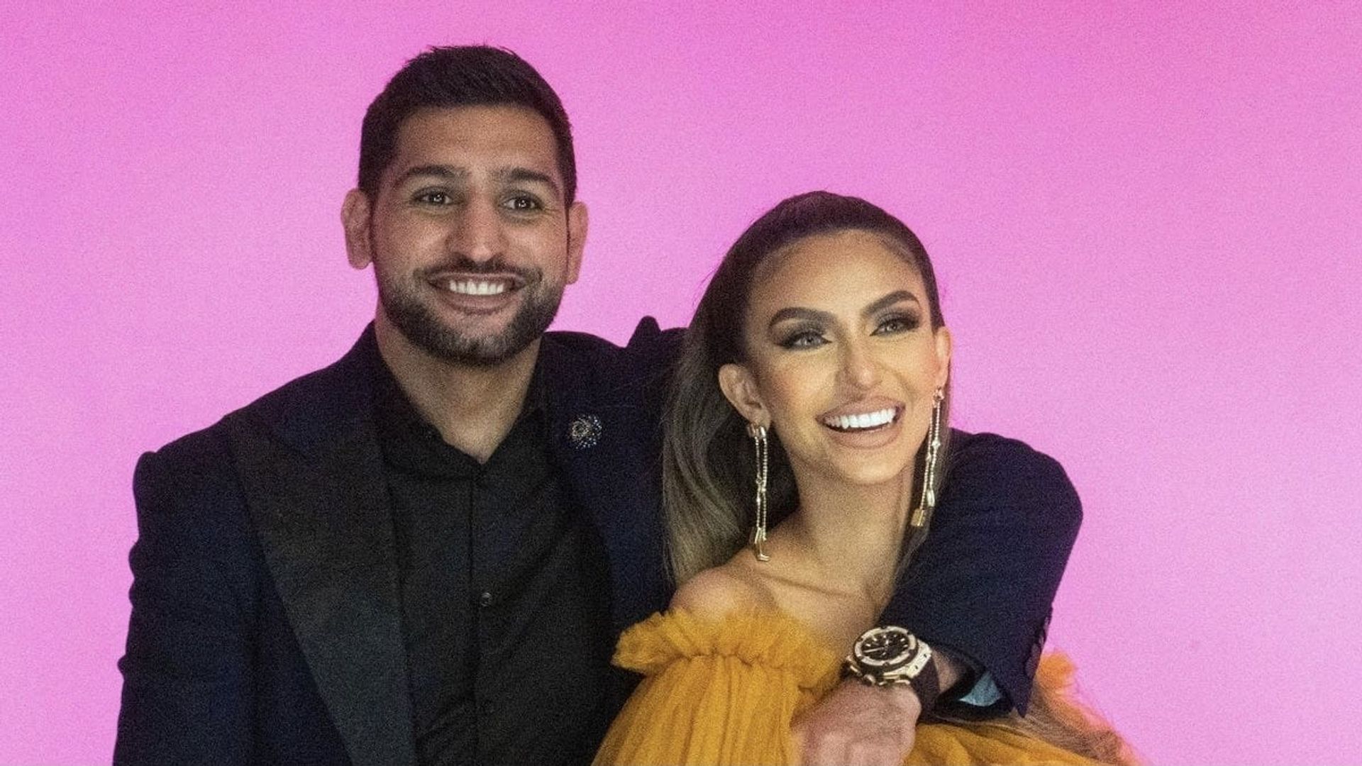 Meet the Khans: Big in Bolton background