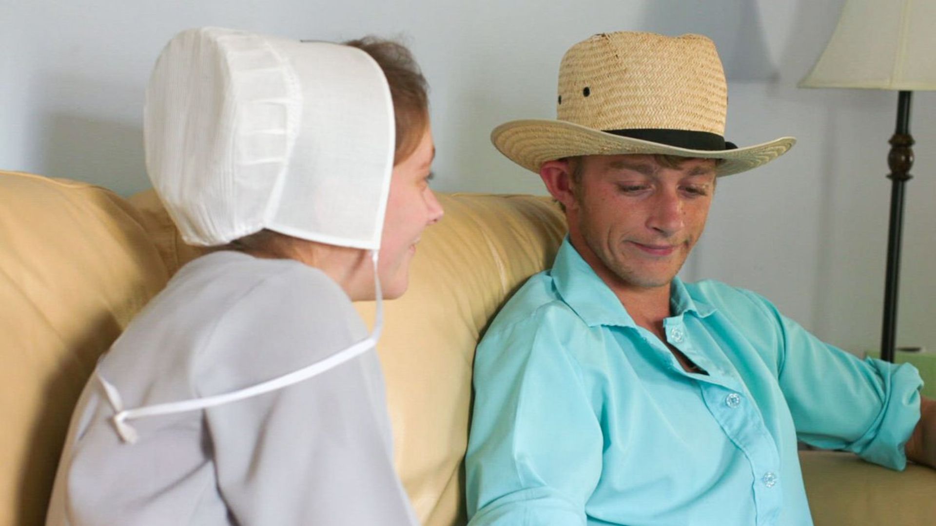 Return to Amish background
