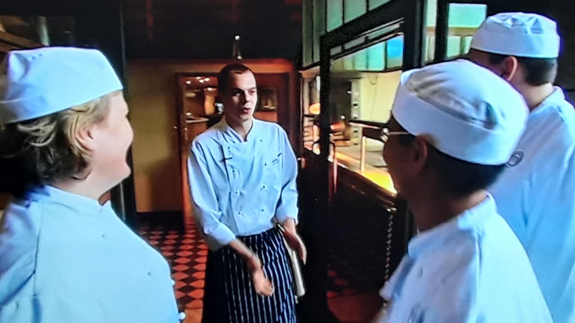 Masterchef Goes Large background