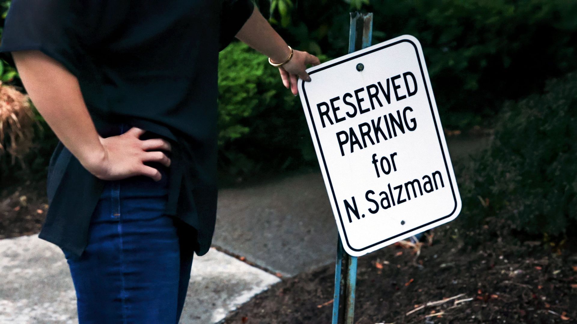 Seduced: Inside the NXIVM Cult background