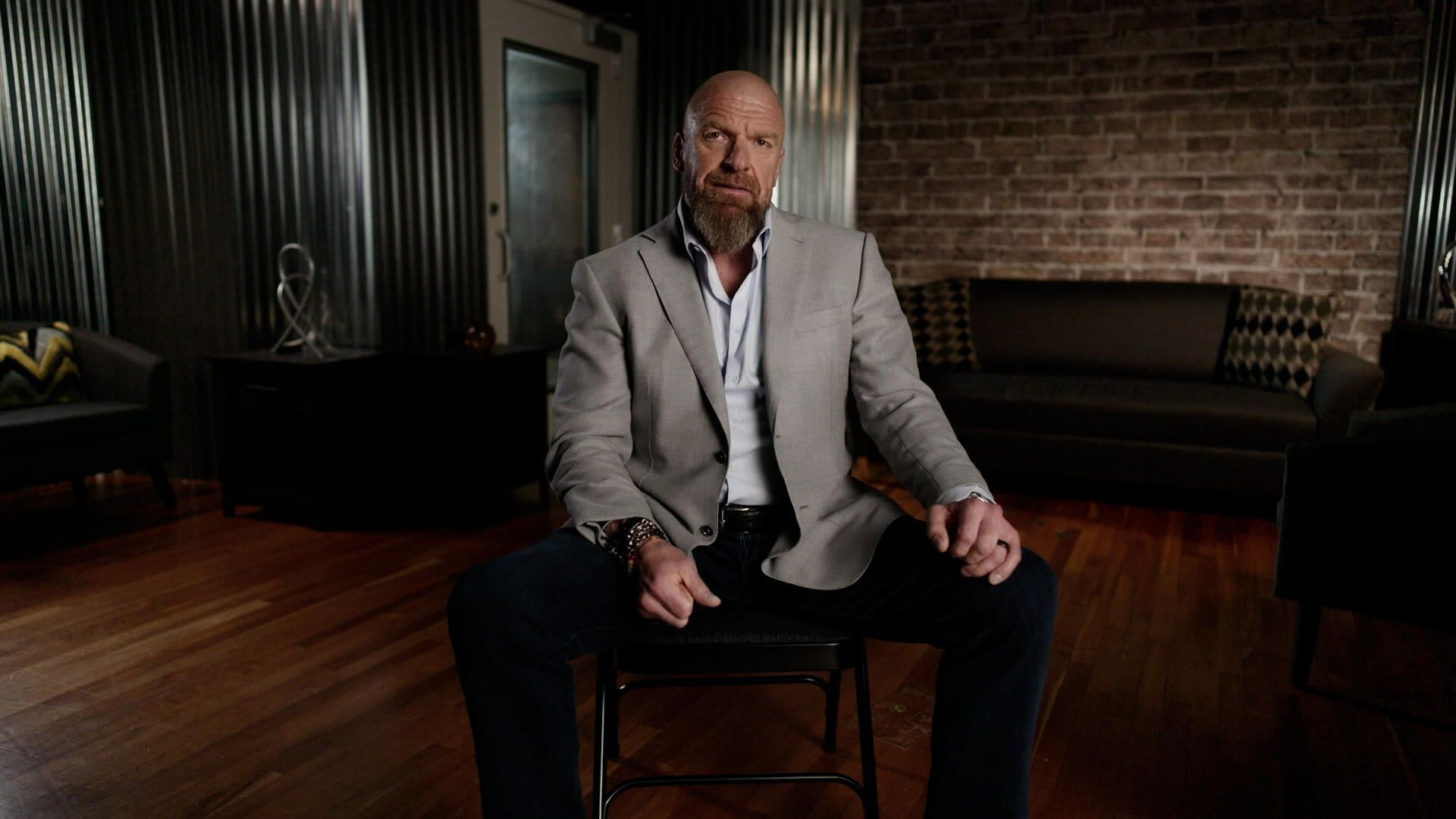 Biography: WWE Legends background