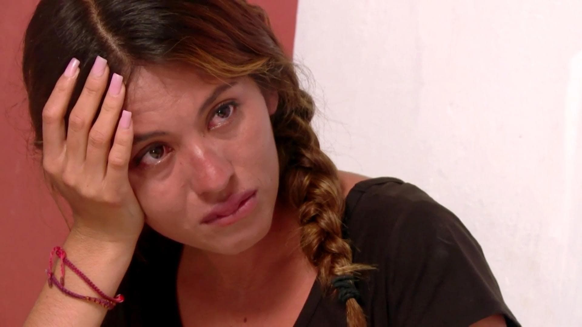 90 Day Fiancé: The Other Way background
