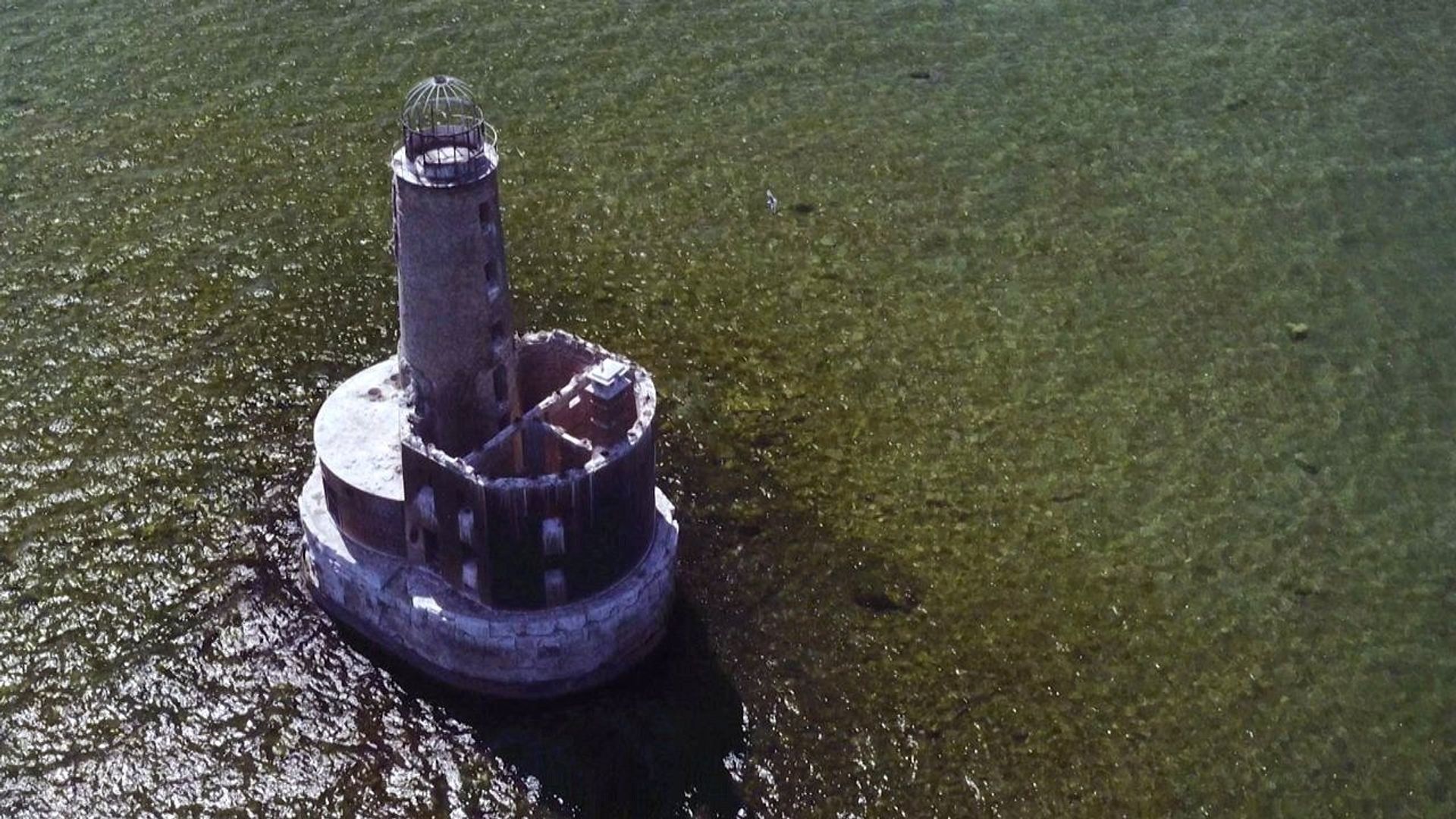 Abandoned Engineering background