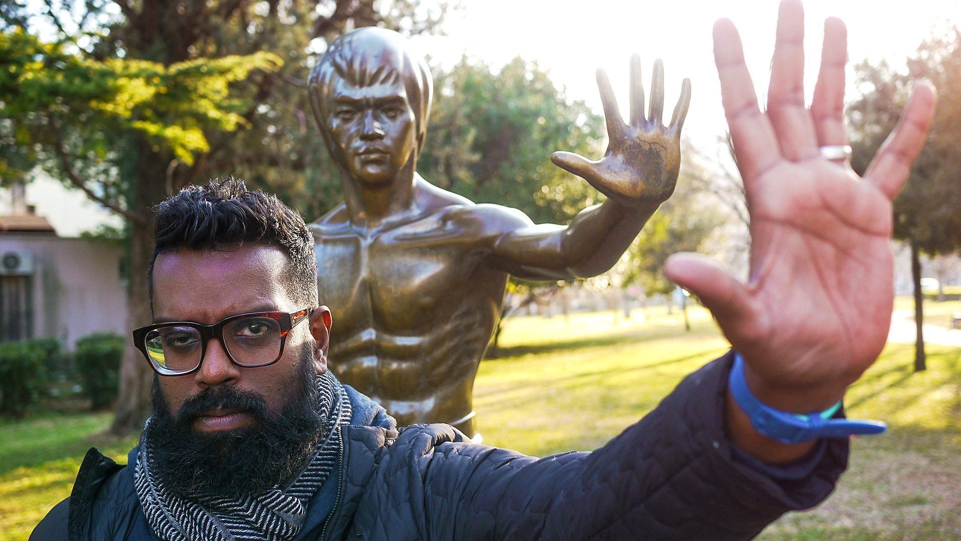 The Misadventures of Romesh Ranganathan background