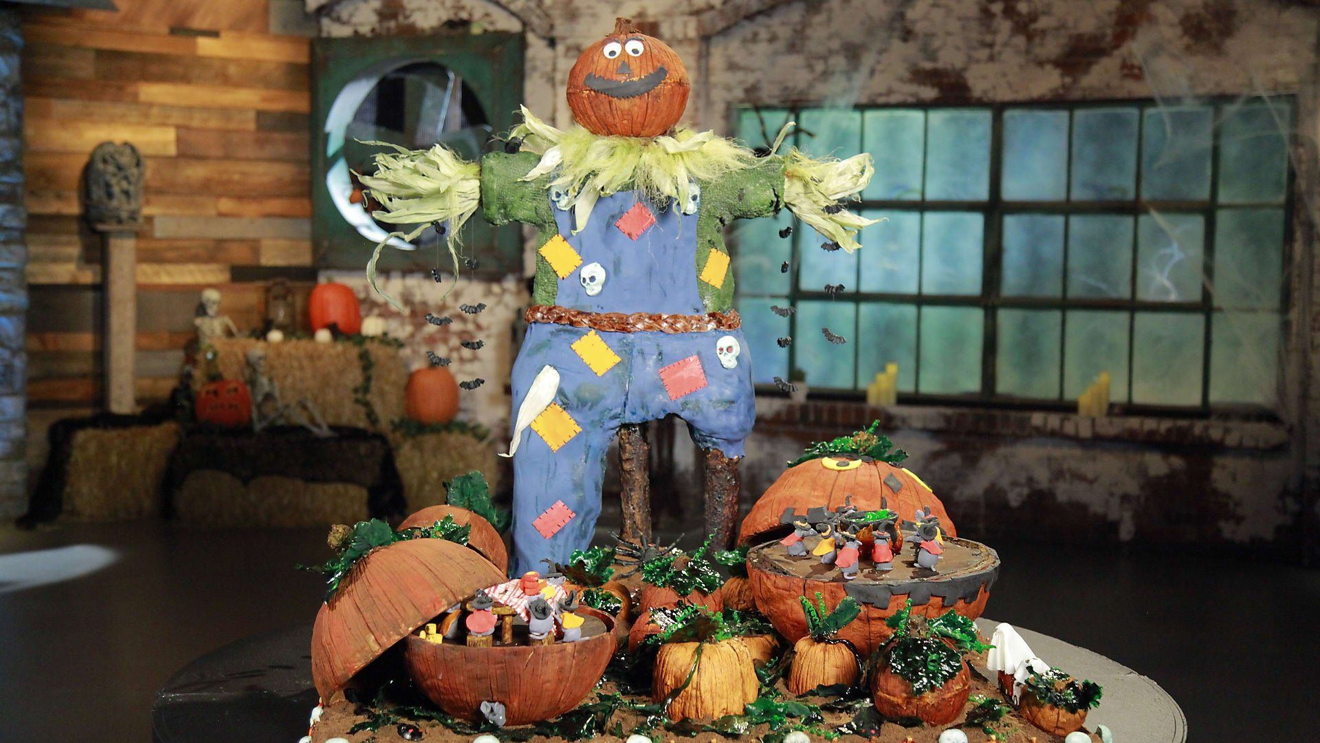 Haunted Gingerbread Showdown background