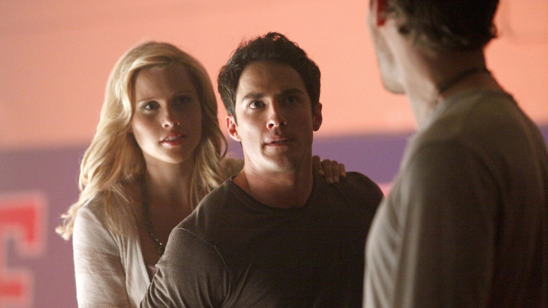 The Vampire Diaries background