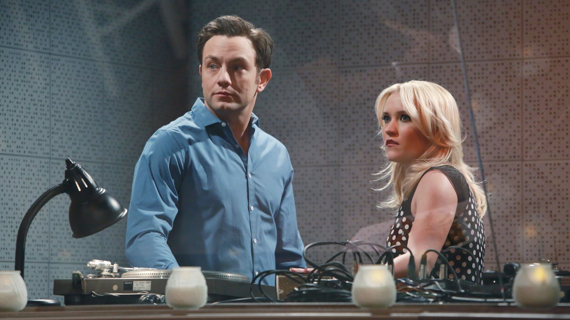 Young & Hungry background