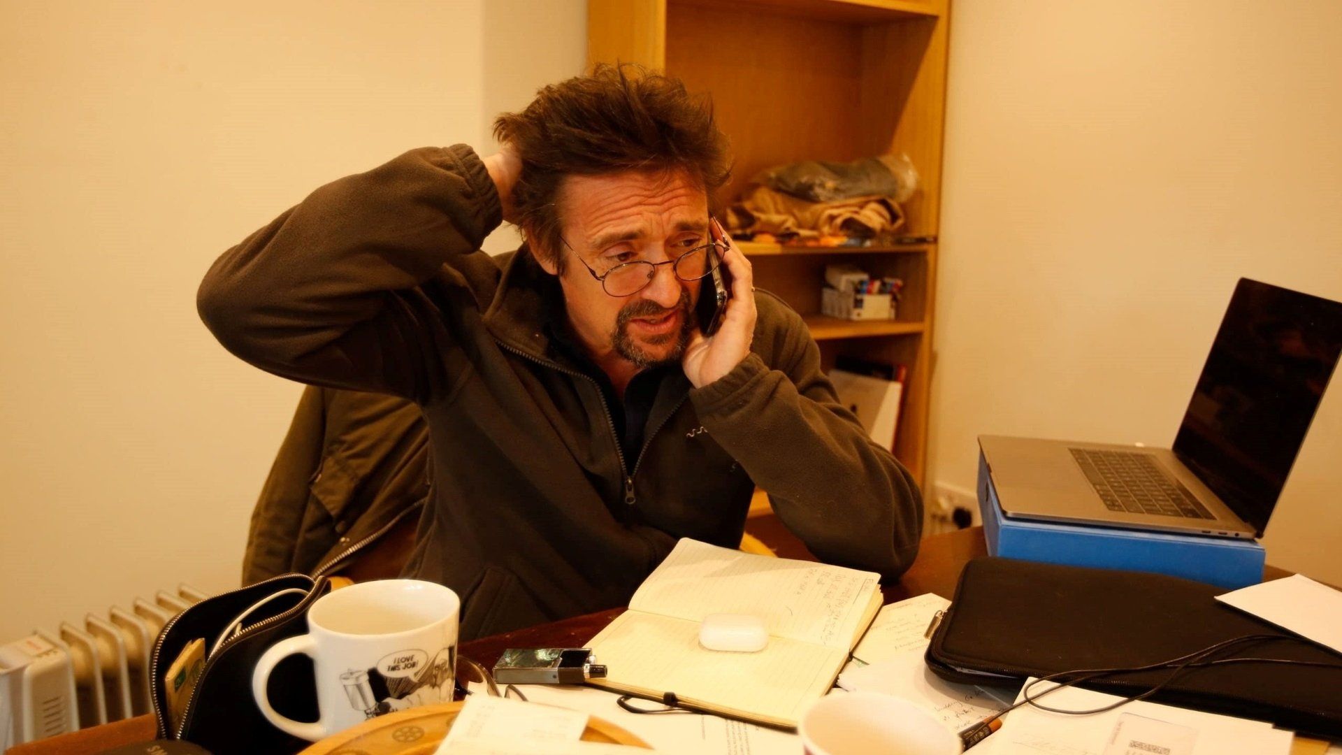 Richard Hammond's Workshop background
