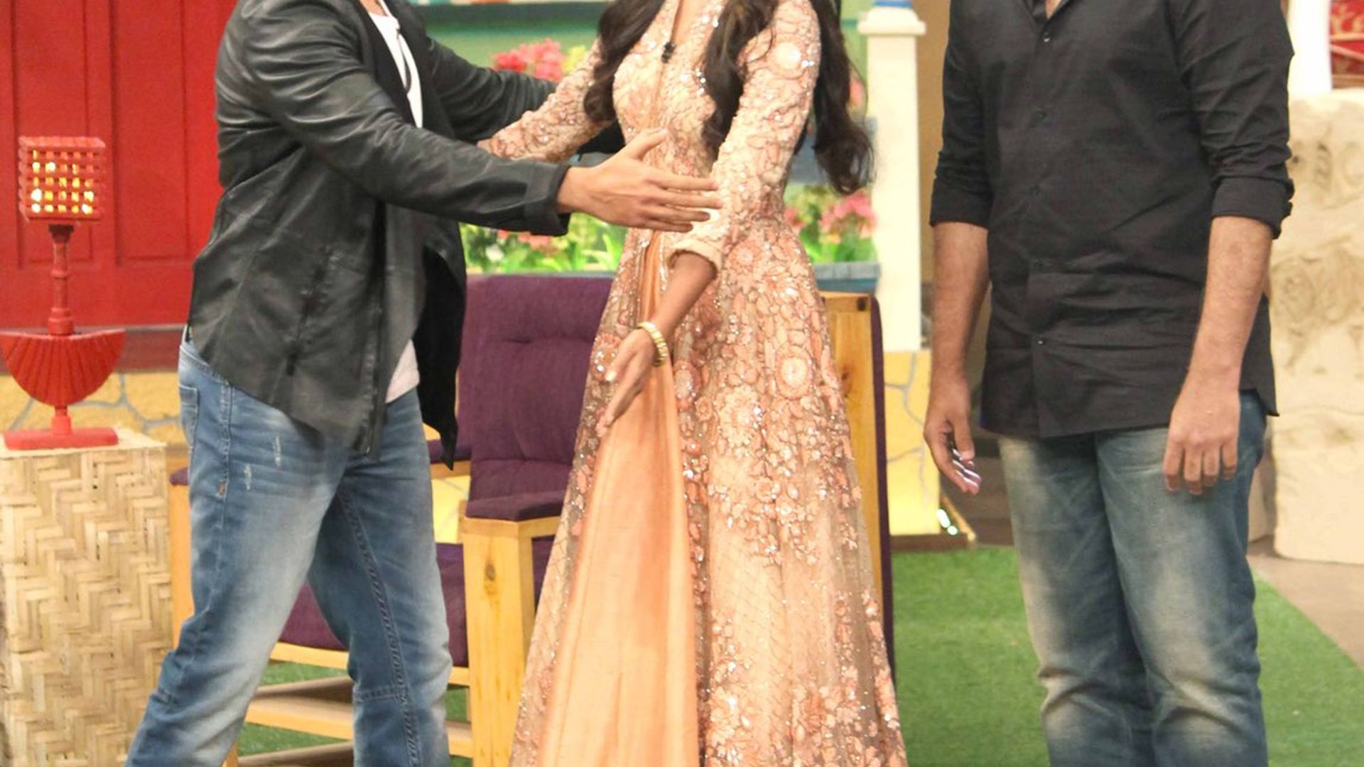 The Kapil Sharma Show background
