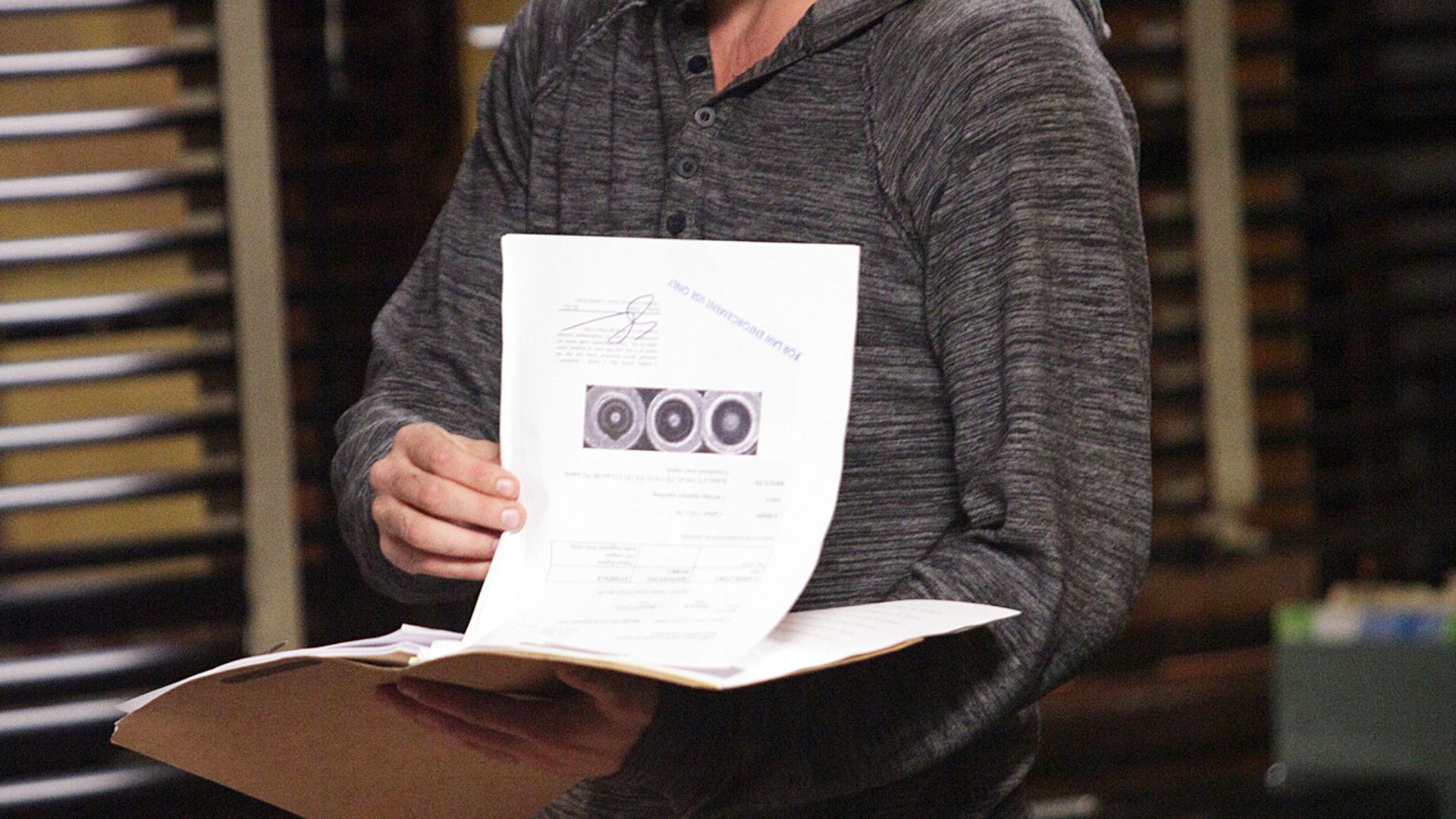 Criminal Minds: Suspect Behavior background