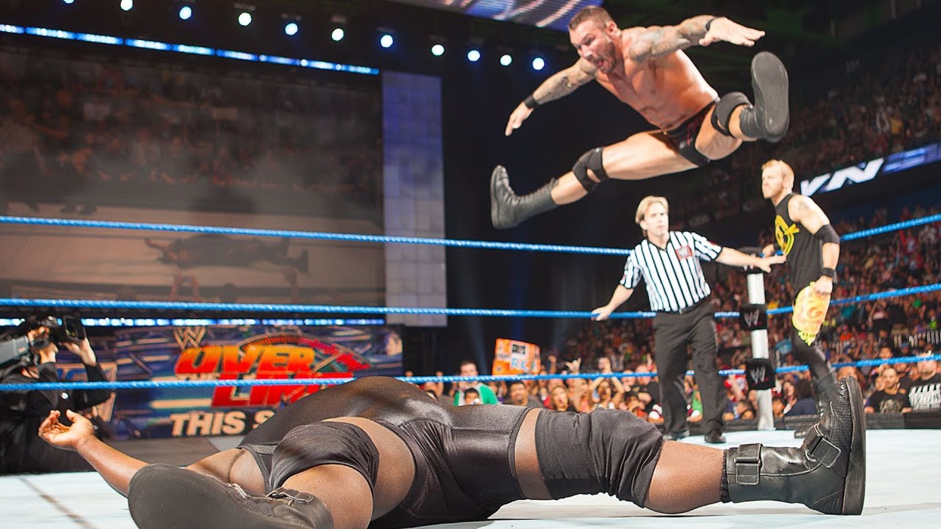 World Wrestling Federation Smackdown! background