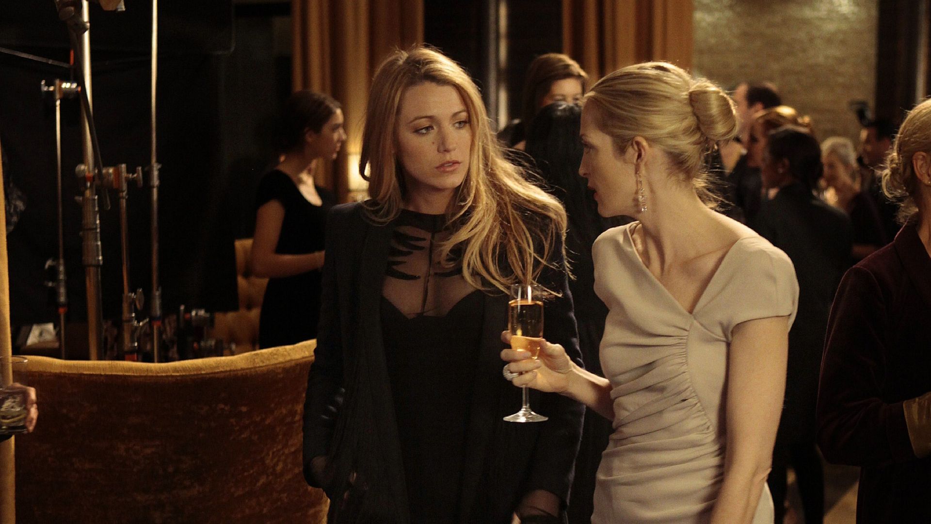 Gossip Girl background