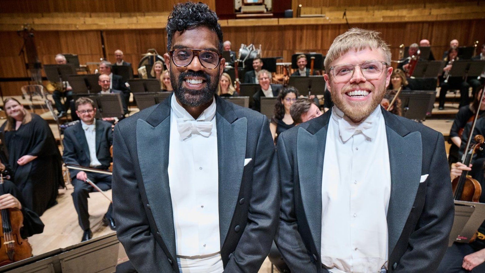 Rob & Romesh Vs background