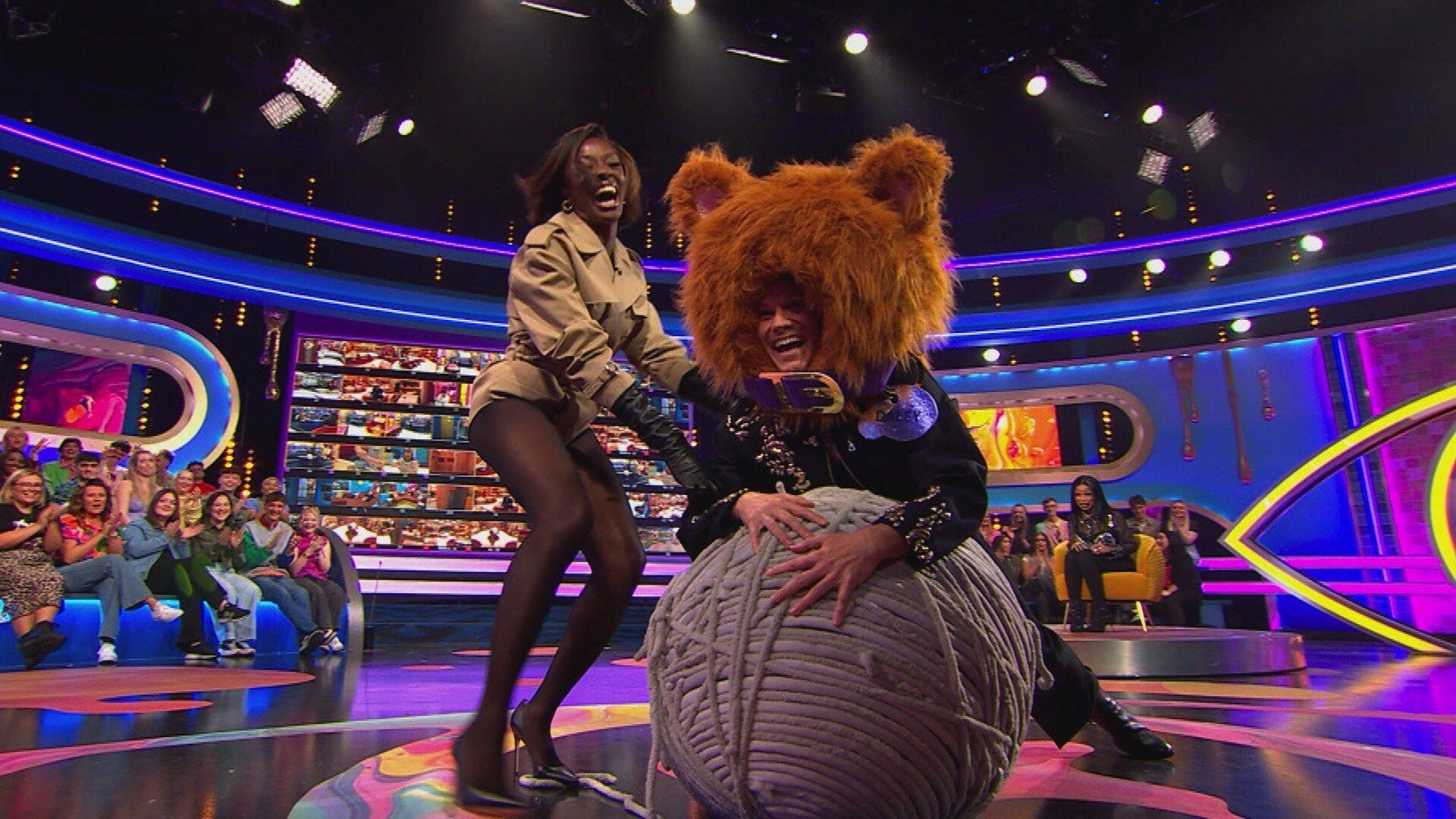 Celebrity Big Brother: Late & Live background