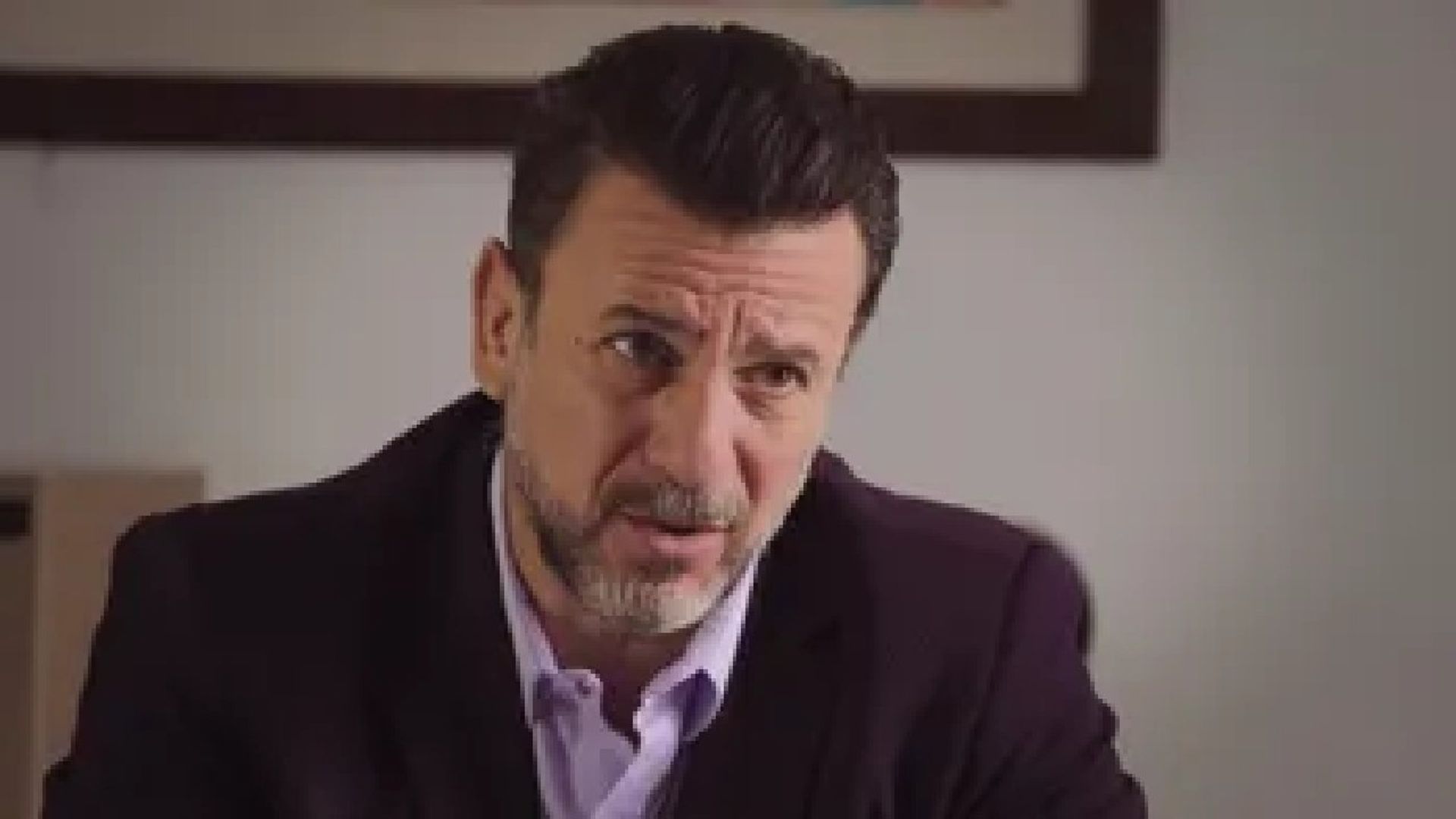Amor Amargo background