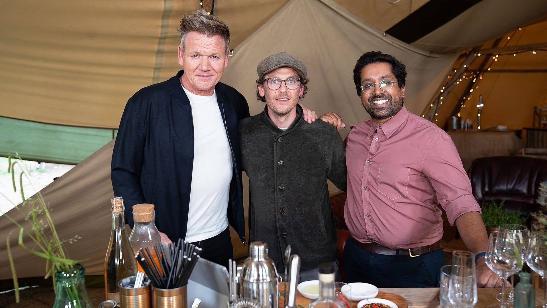 Gordon Ramsay's Future Food Stars background