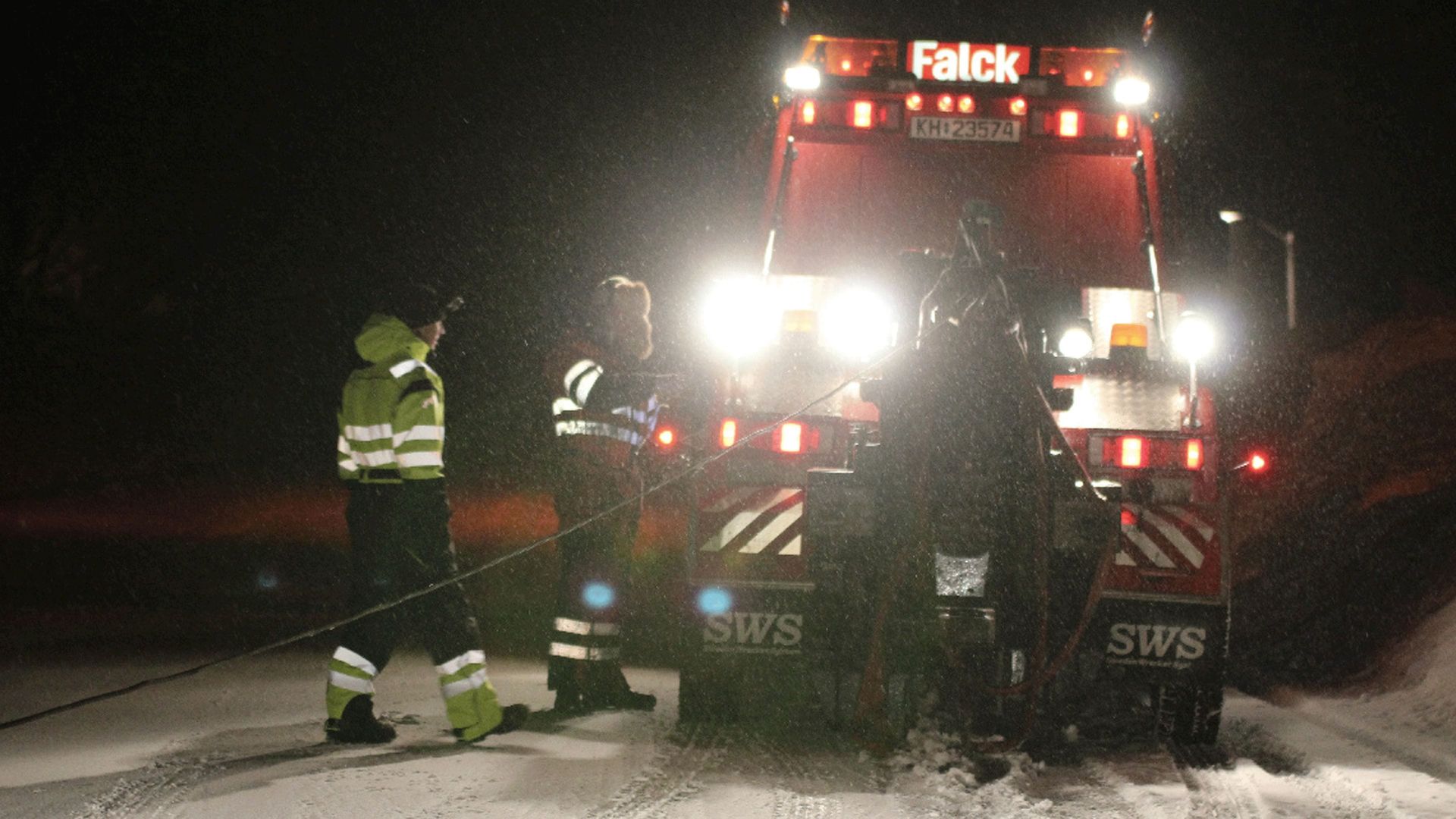Ice Road Rescue background