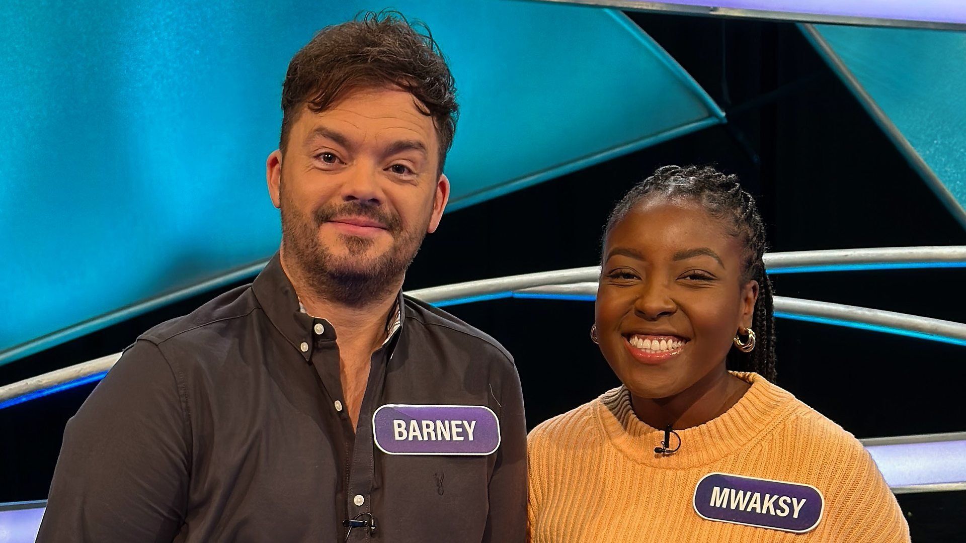 Pointless Celebrities background