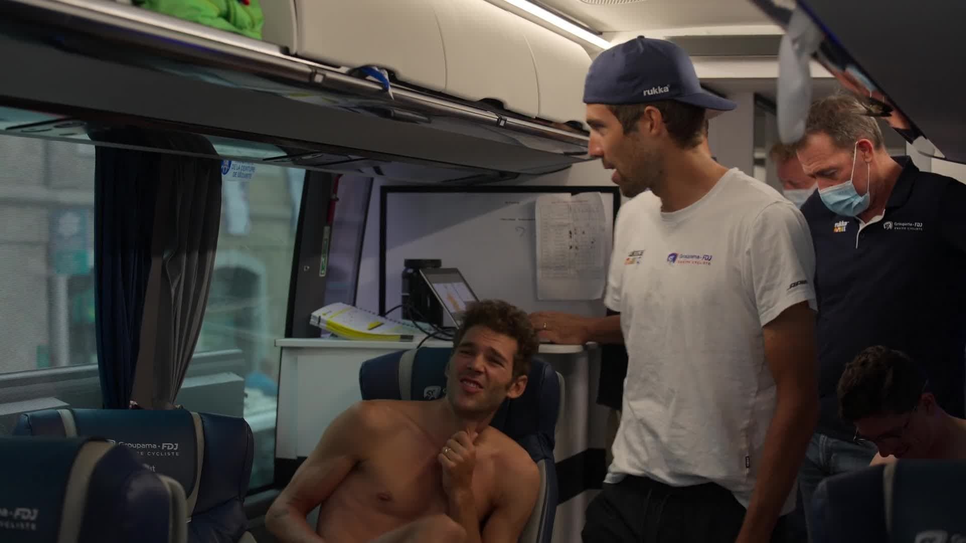Tour de France: Unchained background