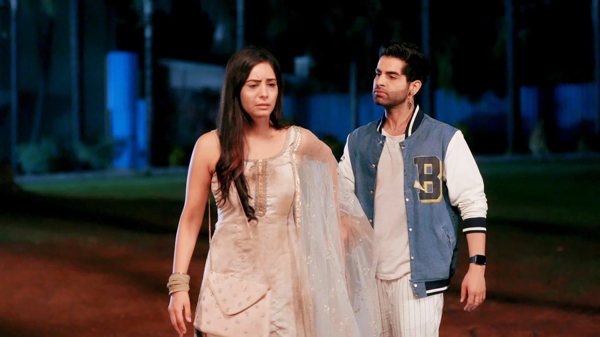 Teri Meri Doriyaann background