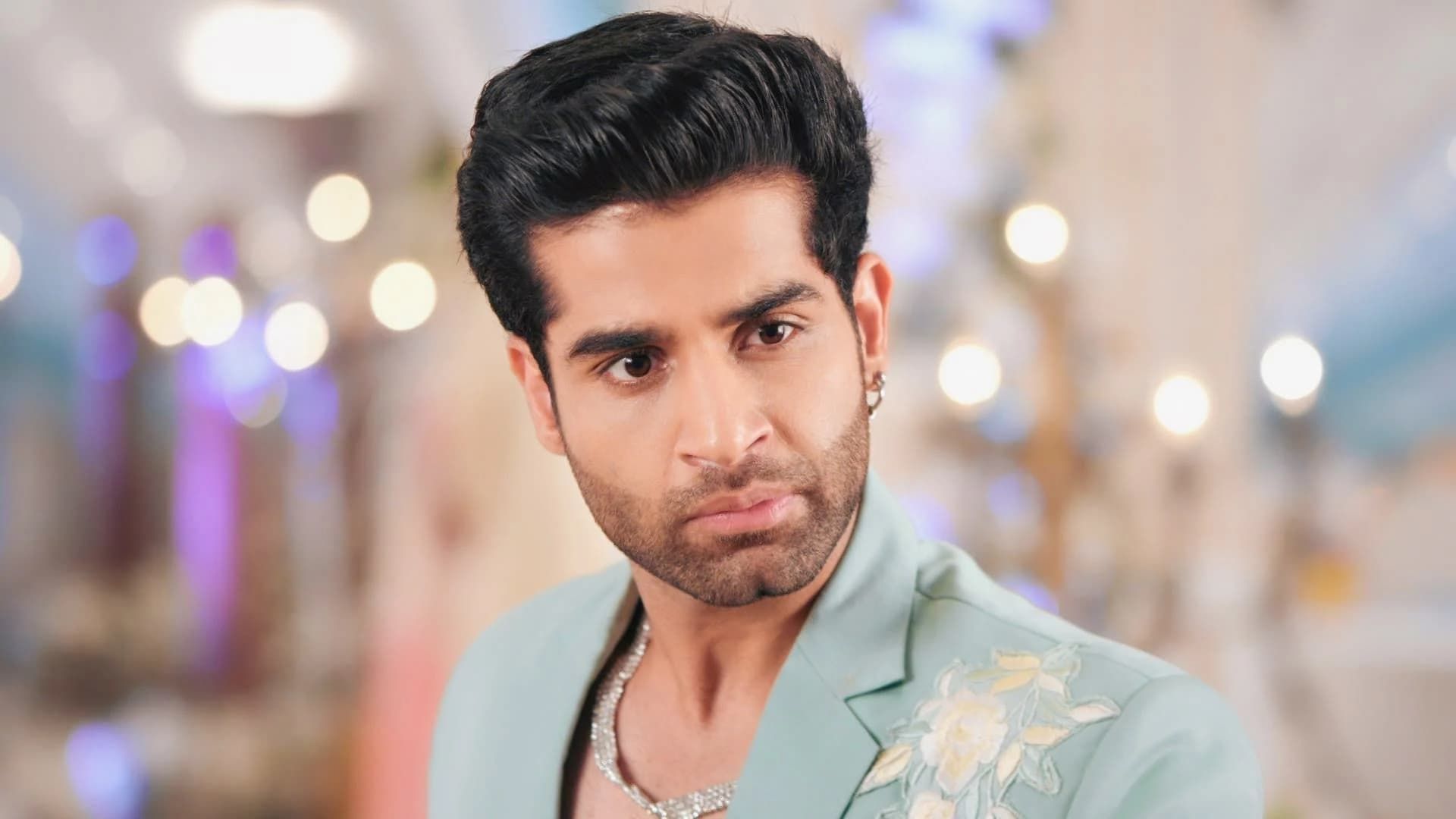 Teri Meri Doriyaann background