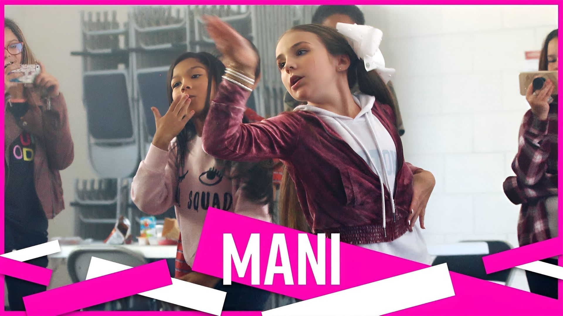 Mani background