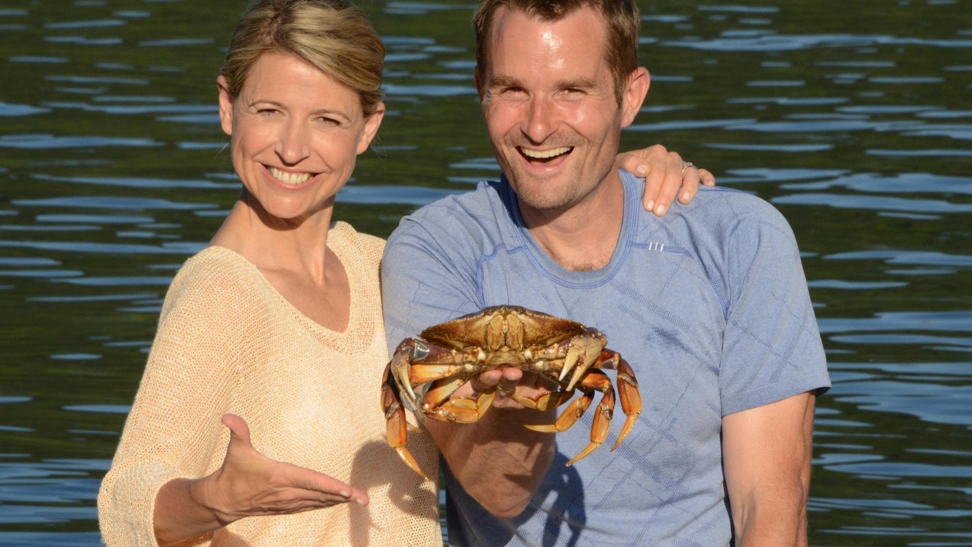 Samantha Brown's Places to Love background