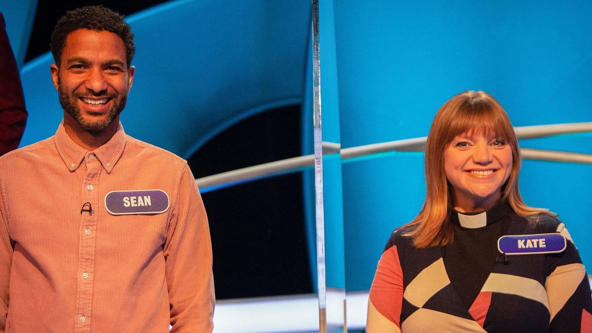 Pointless Celebrities background