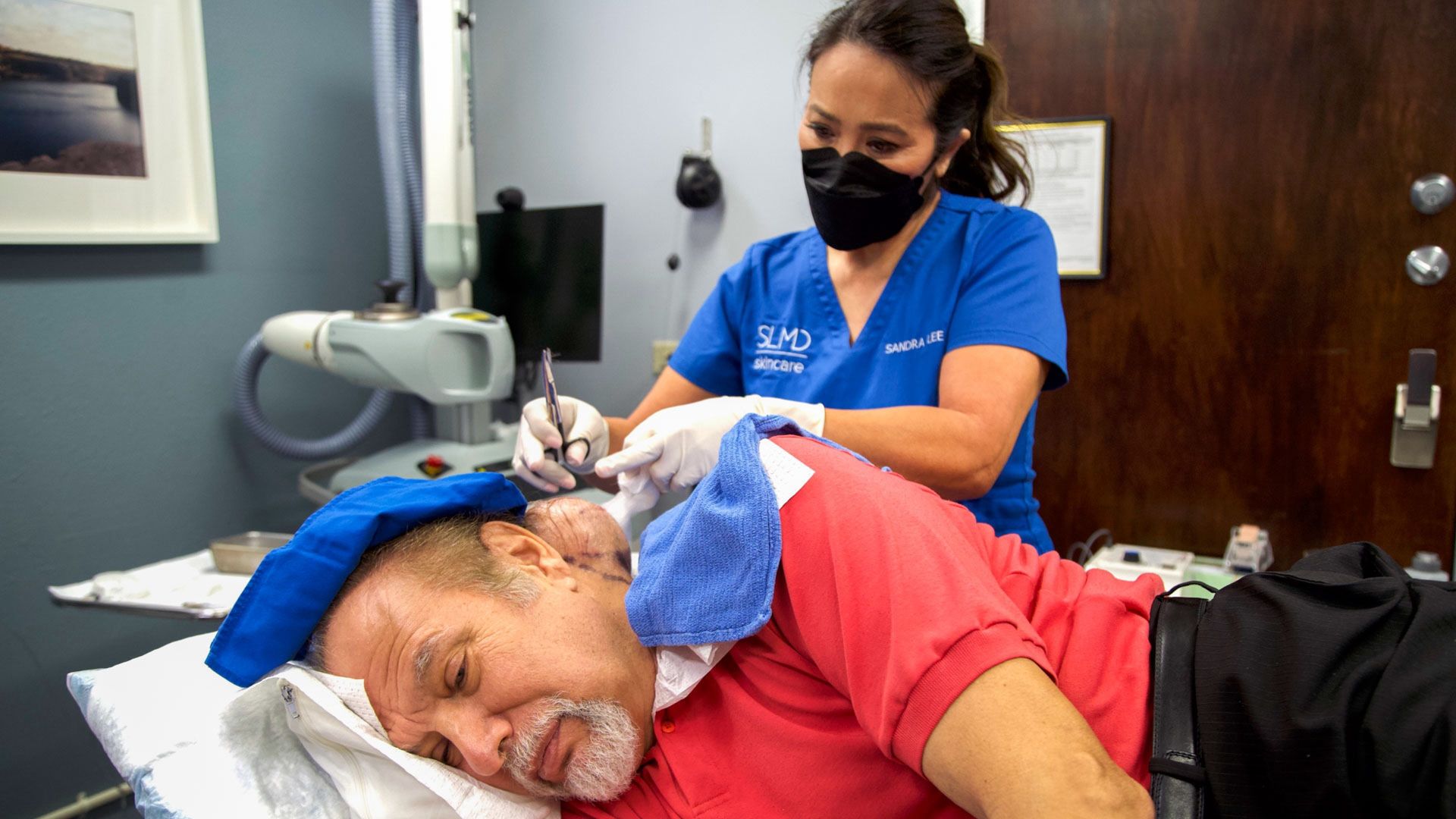 Dr. Pimple Popper background