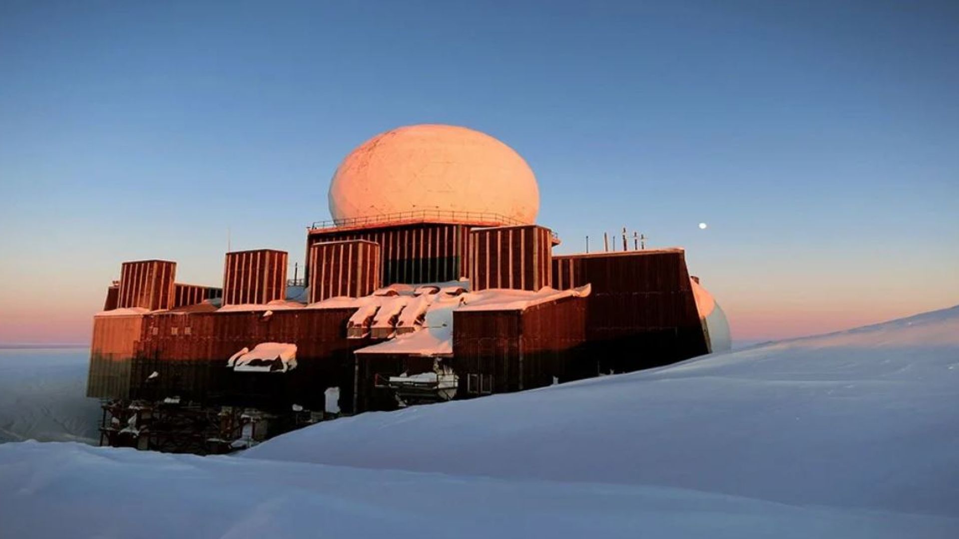 Secrets in the Ice background