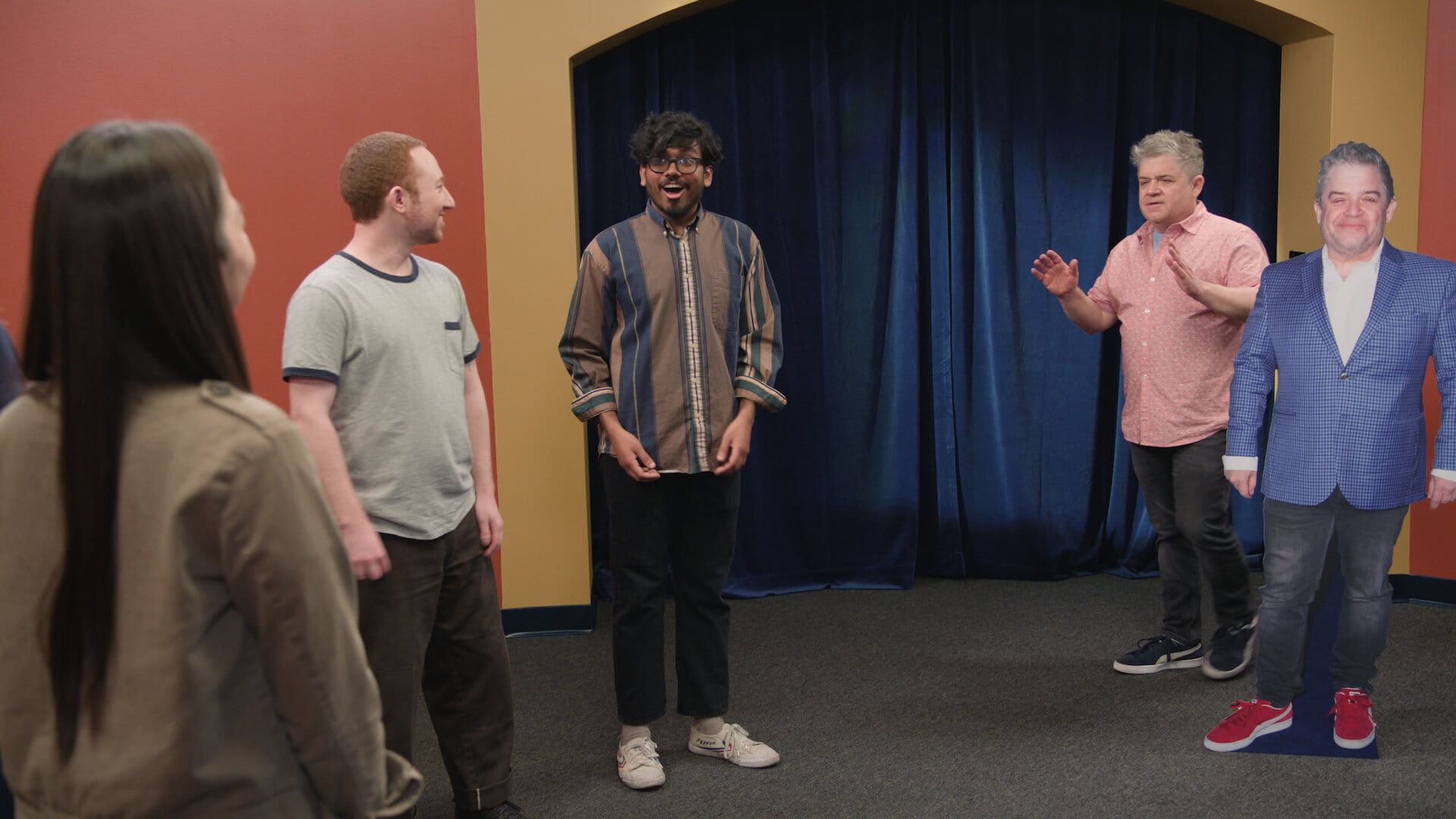 John Mulaney Presents: Everybody's in LA background