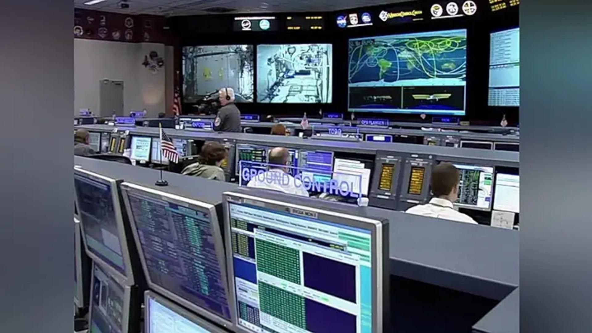Secret Space Escapes background