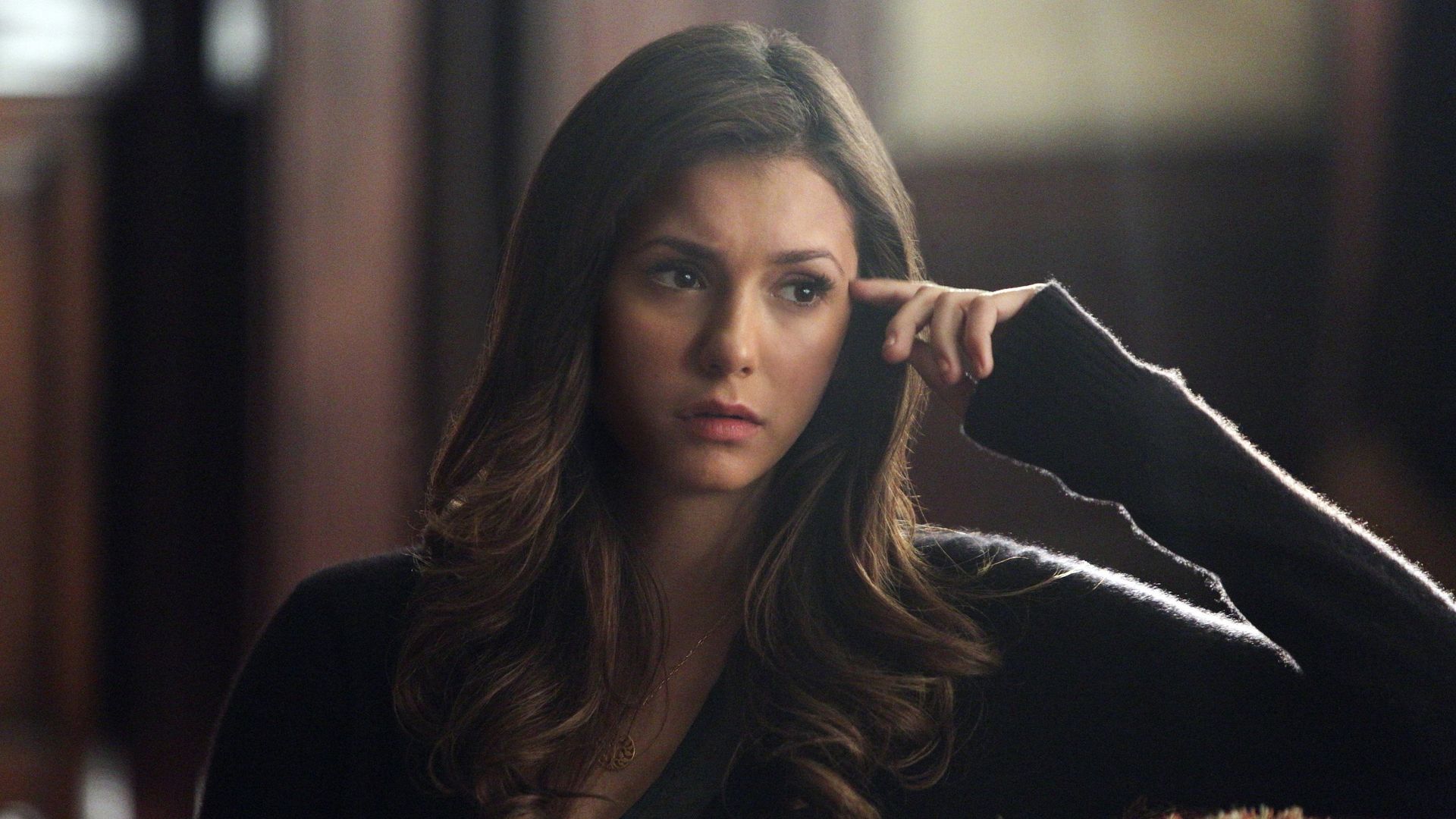 The Vampire Diaries background