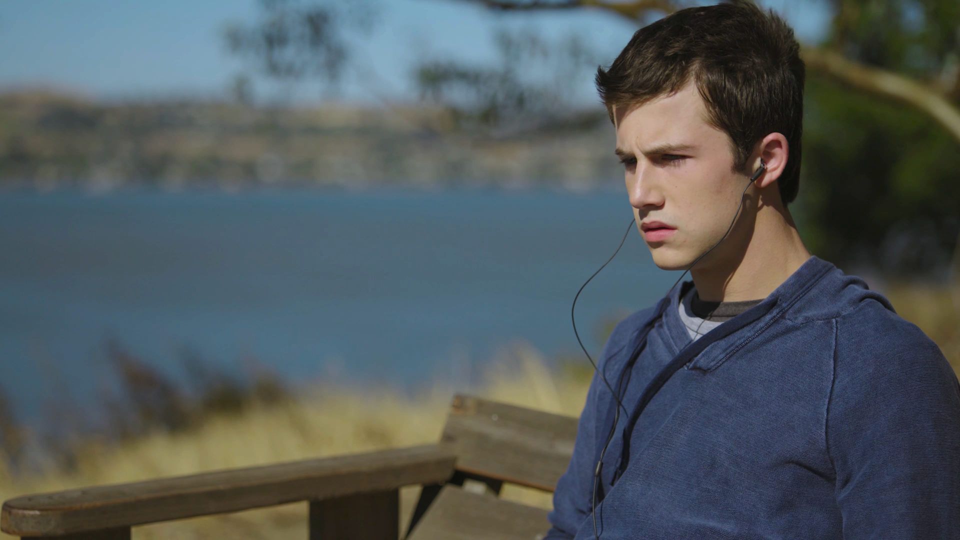 13 Reasons Why background