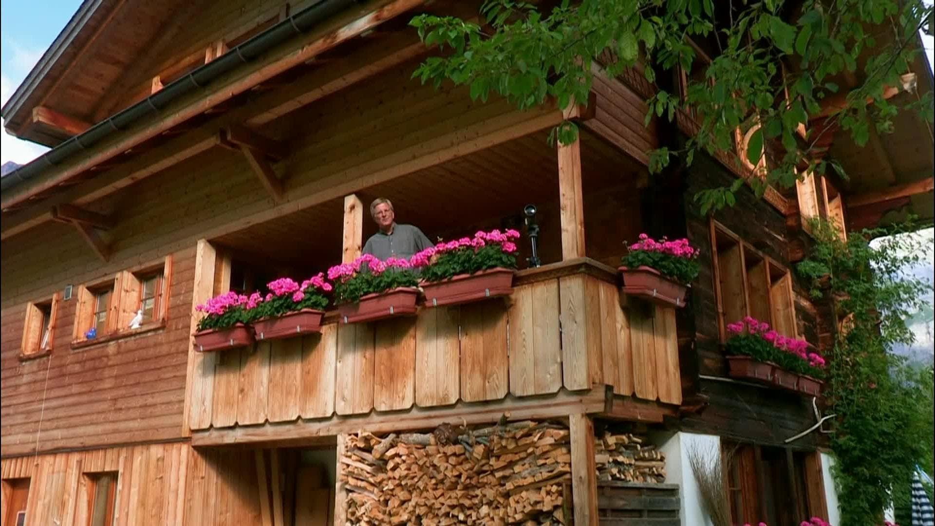 Rick Steves' Europe background