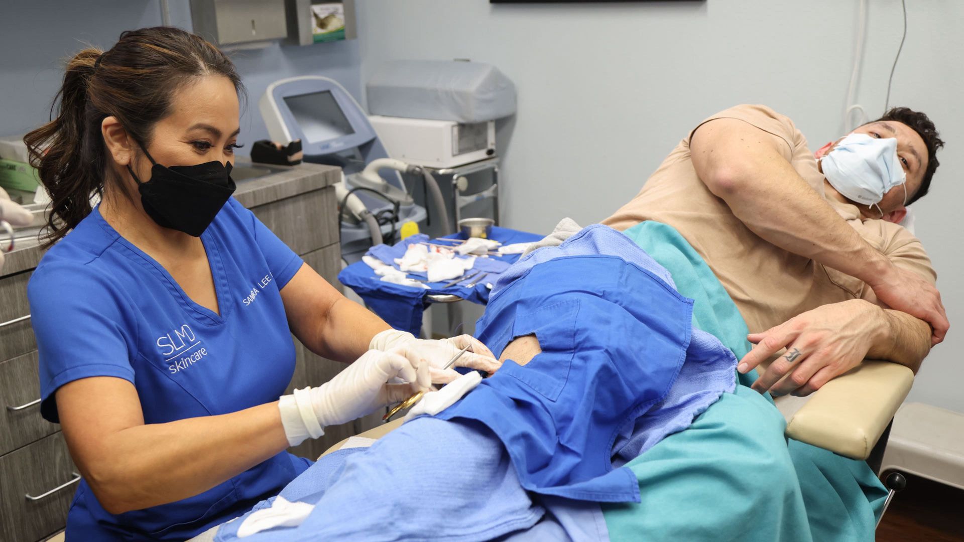 Dr. Pimple Popper background