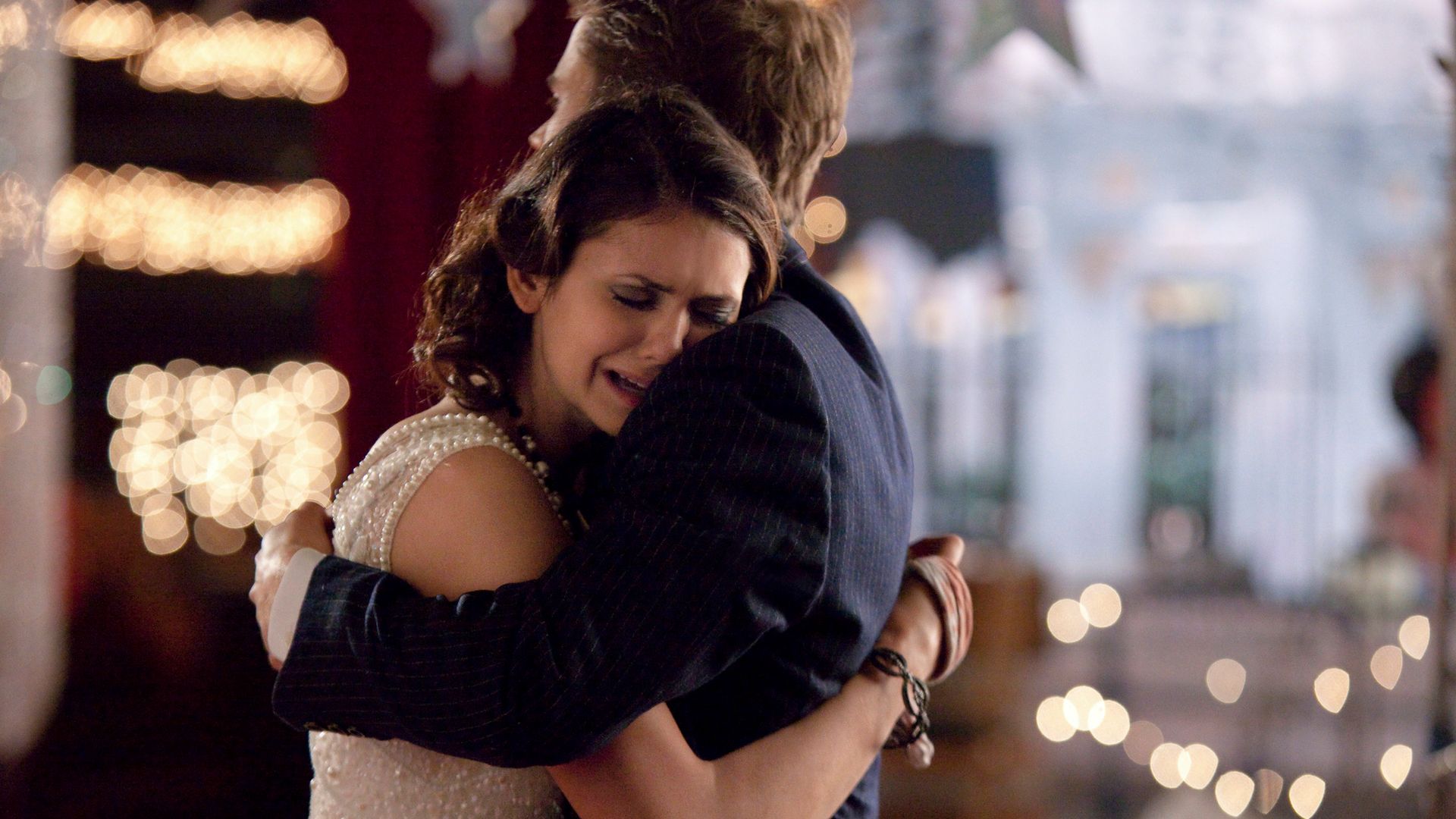 The Vampire Diaries background