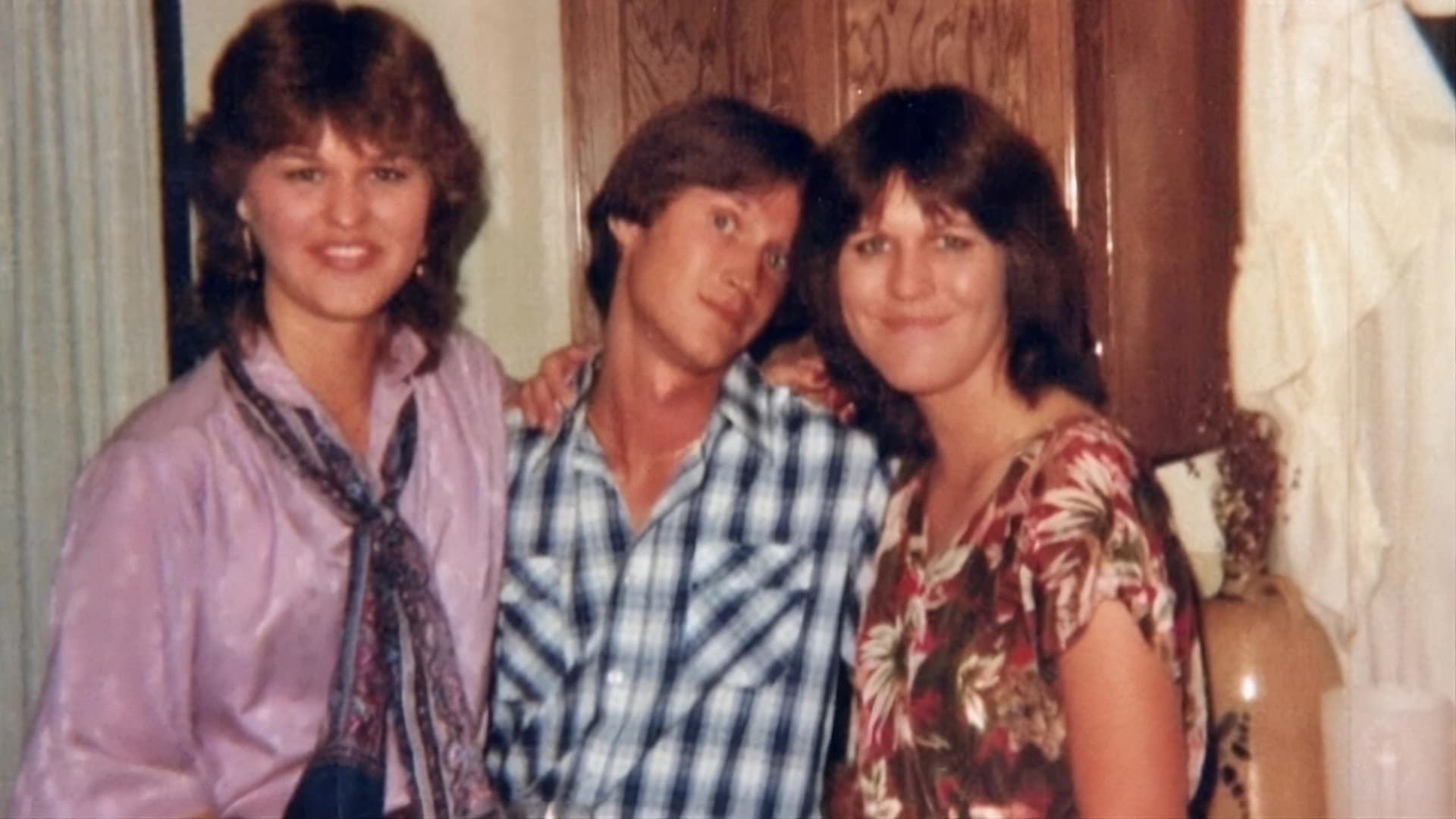 The Real Murders of Los Angeles background