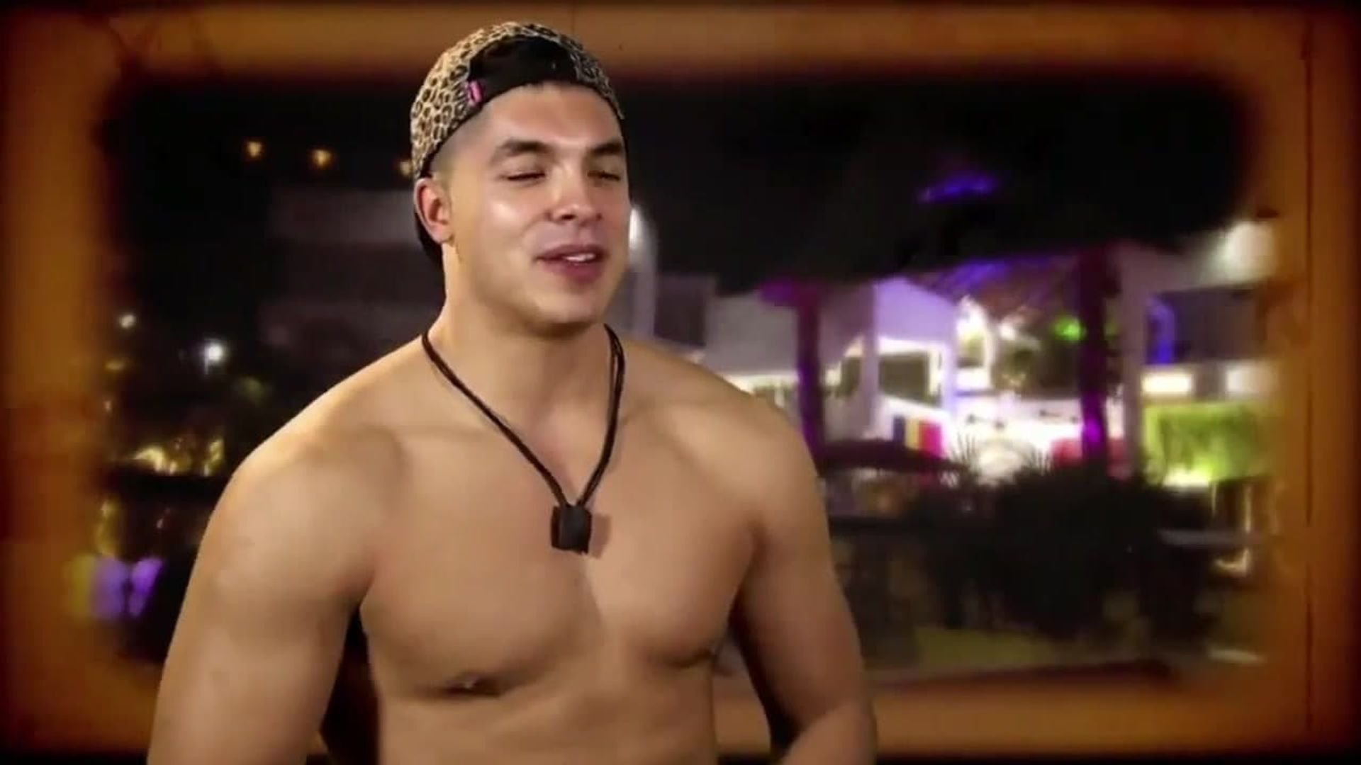 Acapulco Shore background