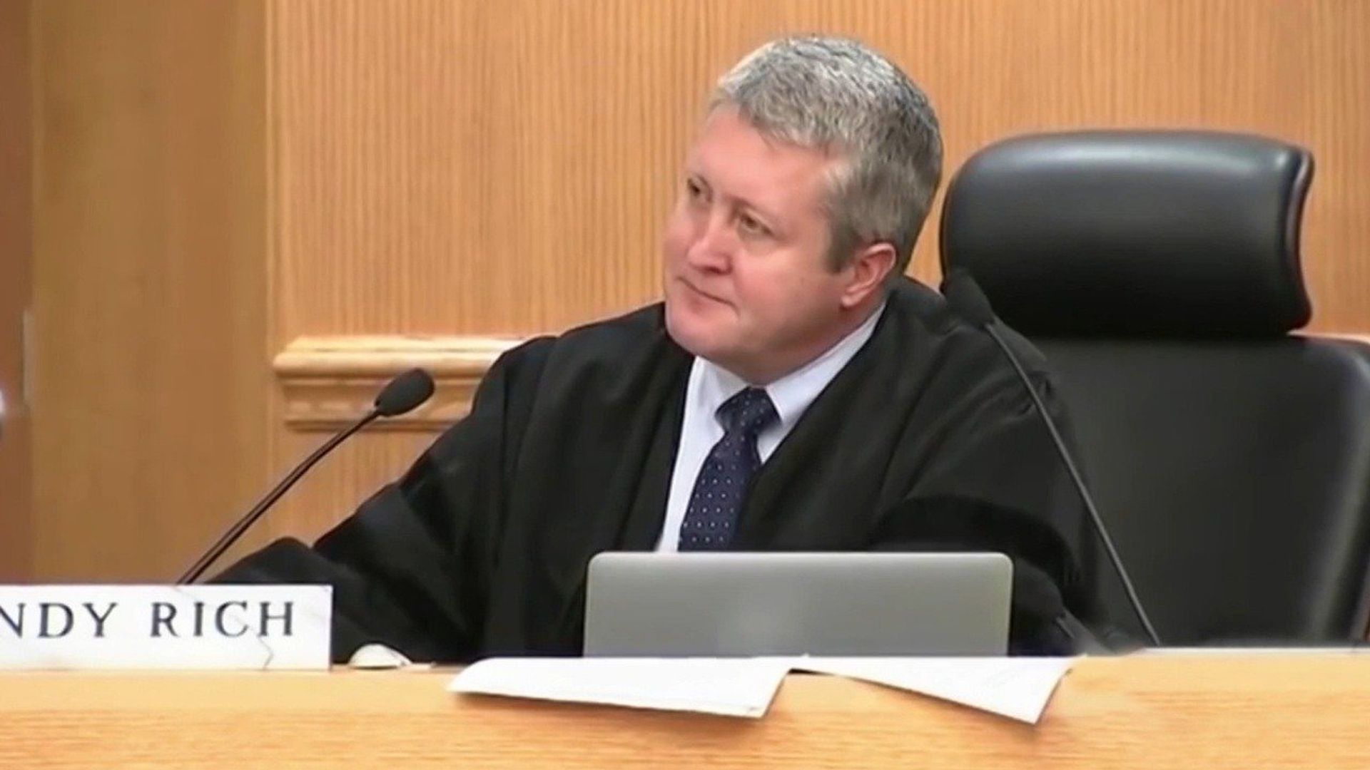 Court Cam background