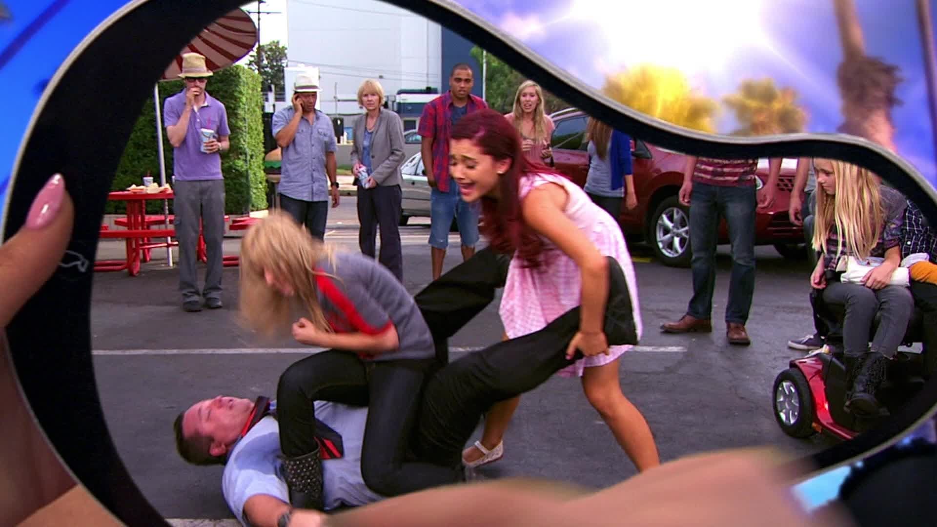 Sam & Cat background