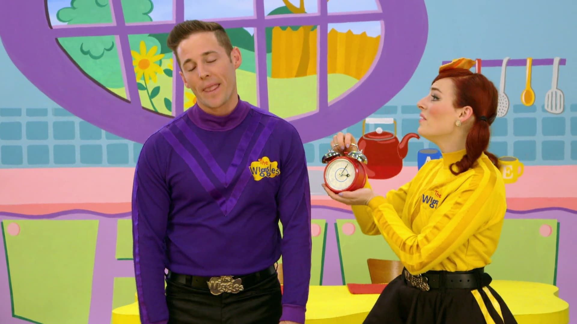 Ready, Steady, Wiggle! background
