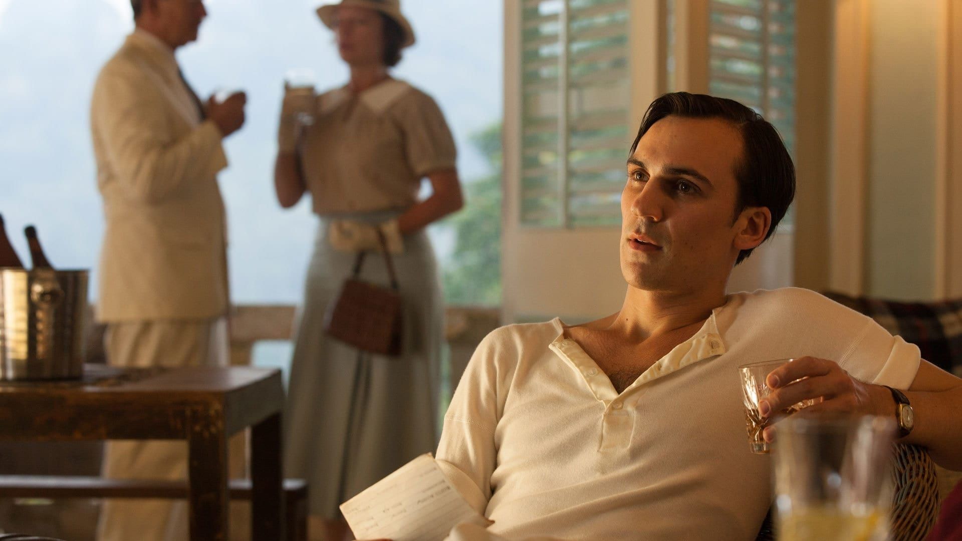 Indian Summers background