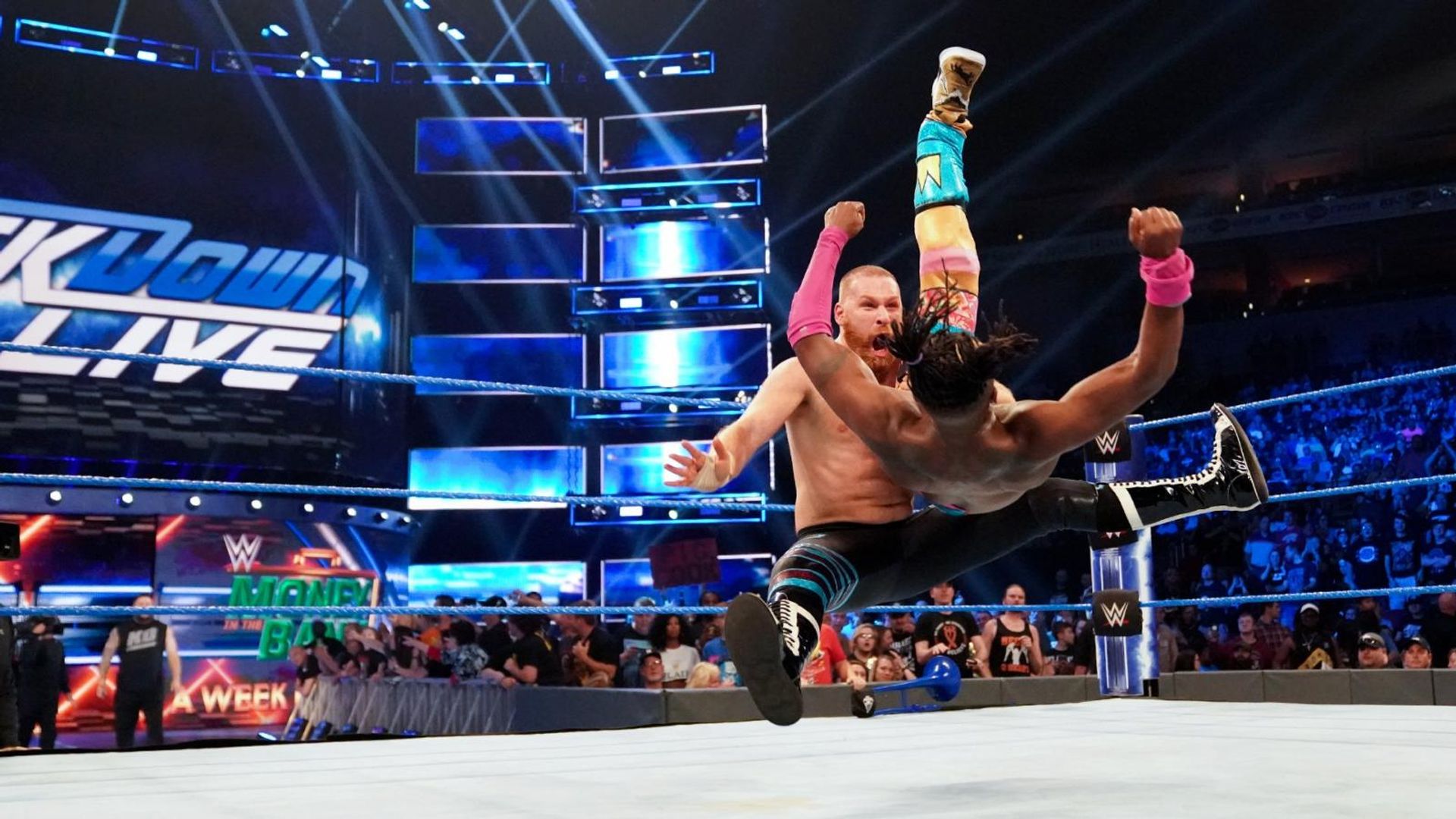 World Wrestling Federation Smackdown! background