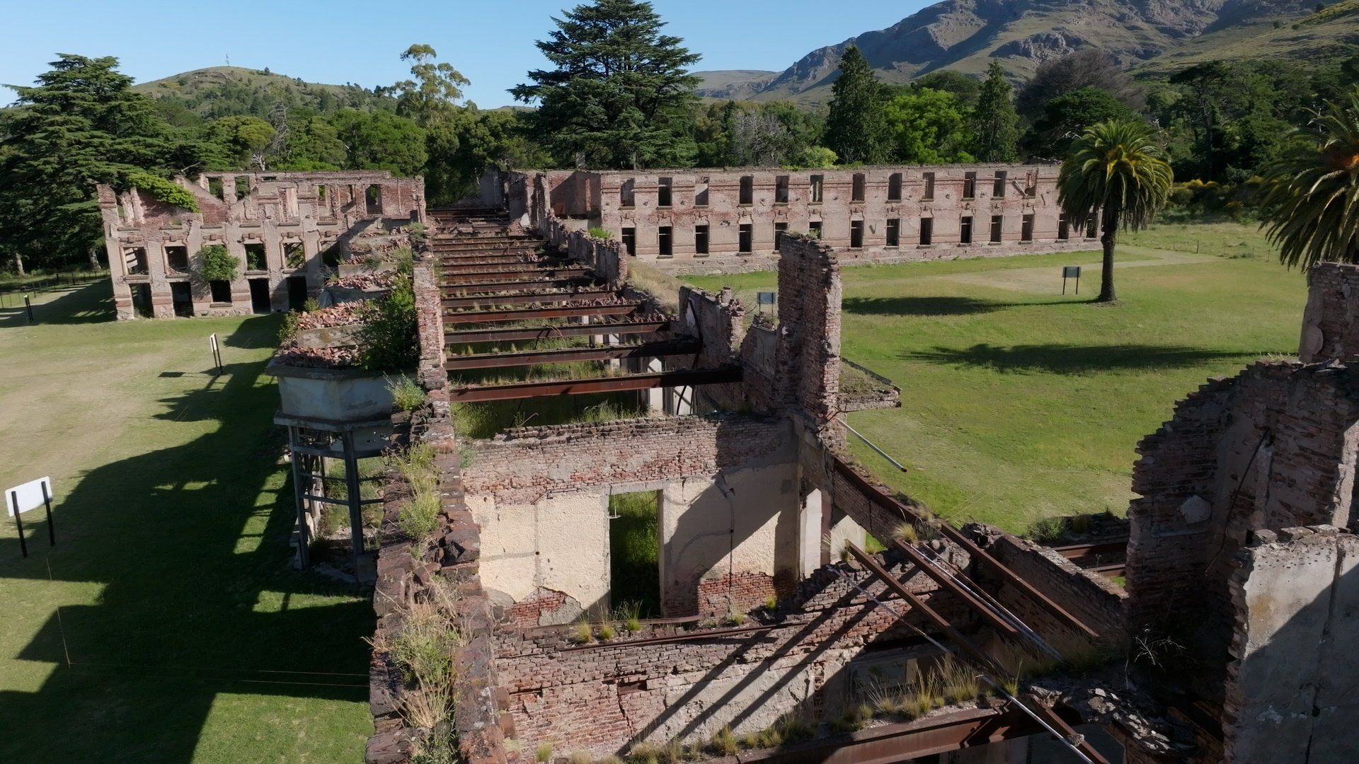 Abandoned Engineering background