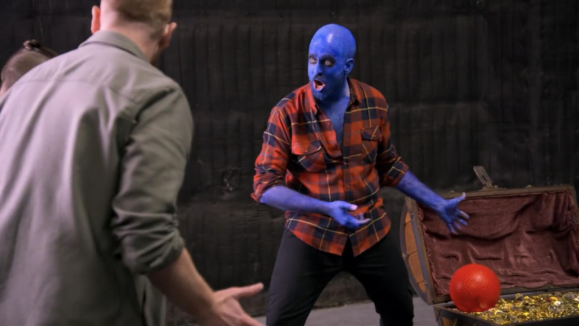 Aunty Donna's Big Ol' House of Fun background