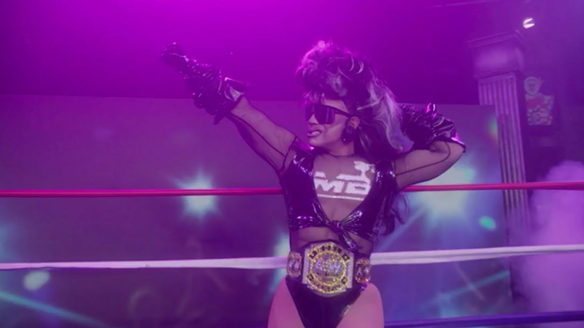 The Boulet Brothers' Dragula: Titans background
